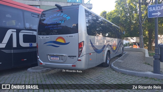 Andretur Soluções em Transporte RJ 803.004 na cidade de Petrópolis, Rio de Janeiro, Brasil, por Zé Ricardo Reis. Número da foto: #10310244.