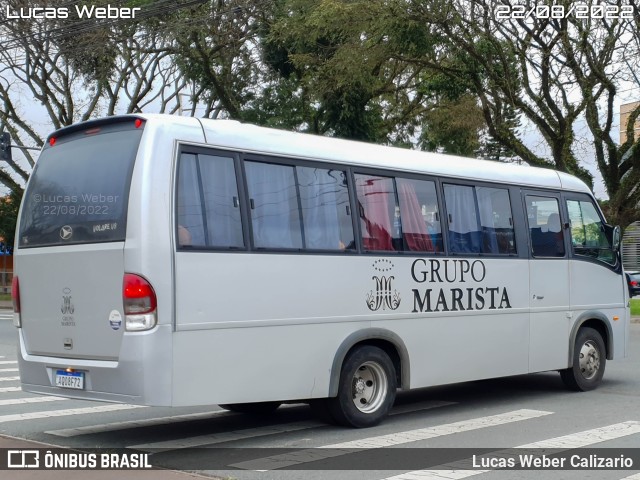 Grupo Marista 8572 na cidade de Curitiba, Paraná, Brasil, por Lucas Weber Calizario. Número da foto: #10309453.