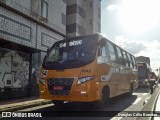 Transporte Suplementar de Belo Horizonte 1042 na cidade de Belo Horizonte, Minas Gerais, Brasil, por Douglas Célio Brandao. Número da foto: #10310267.