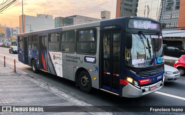 Viação Osasco 21.967 na cidade de Osasco, São Paulo, Brasil, por Francisco Ivano. Número da foto: #10313721.