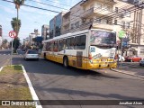 Companhia Carris Porto-Alegrense 0699 na cidade de Porto Alegre, Rio Grande do Sul, Brasil, por Jonathan Alves. Número da foto: #:id.