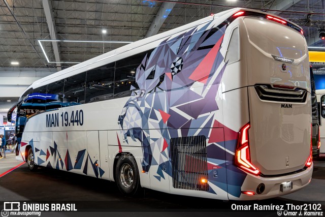 Volkswagen Ônibus e Caminhões - MAN Latin America RR2 CO 19.440 - Paradiso G8 1350 - Expo Foro 2022 na cidade de Álvaro Obregón, Ciudad de México, México, por Omar Ramírez Thor2102. ID da foto: 10316589.