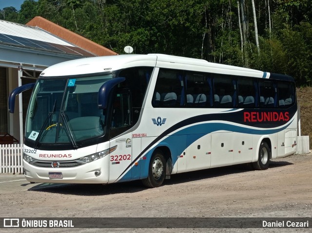 Reunidas Transportes Coletivos 32202 na cidade de Brusque, Santa Catarina, Brasil, por Daniel Cezari. ID da foto: 10316600.