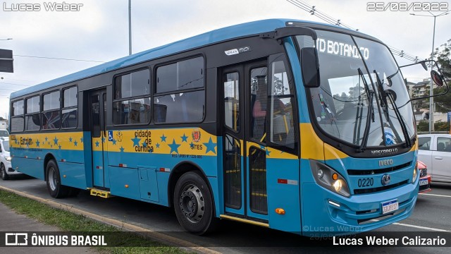 Transporte Acessível Unicarga 0220 na cidade de Curitiba, Paraná, Brasil, por Lucas Weber Calizario. Número da foto: #10316454.