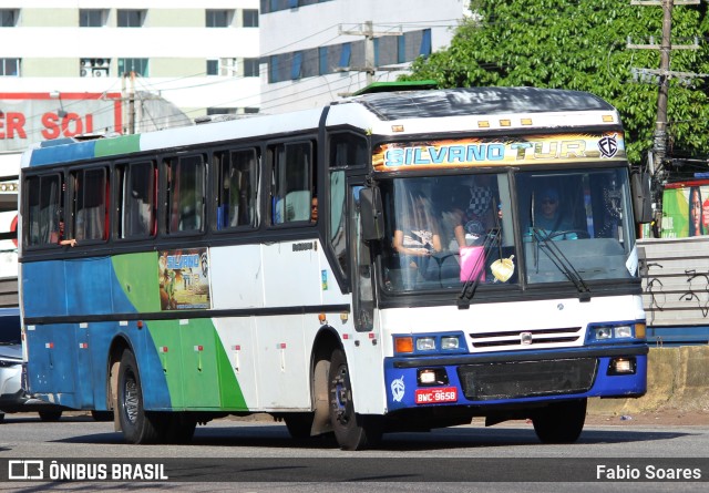 Silvano Tur 9658 na cidade de Belém, Pará, Brasil, por Fabio Soares. ID da foto: 10316000.