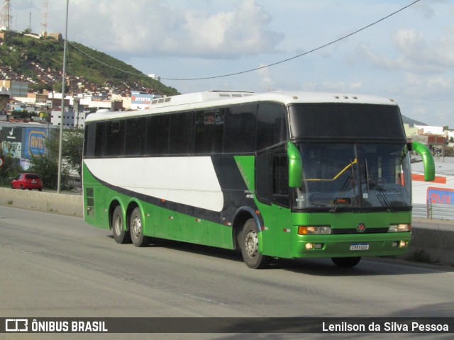 Ônibus Particulares 9005 na cidade de Caruaru, Pernambuco, Brasil, por Lenilson da Silva Pessoa. Número da foto: #10317676.