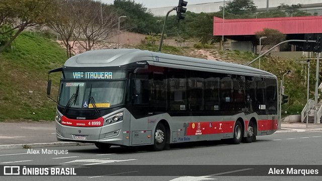 Express Transportes Urbanos Ltda 4 8999 na cidade de São Paulo, São Paulo, Brasil, por Alex Marques. Número da foto: #10321447.