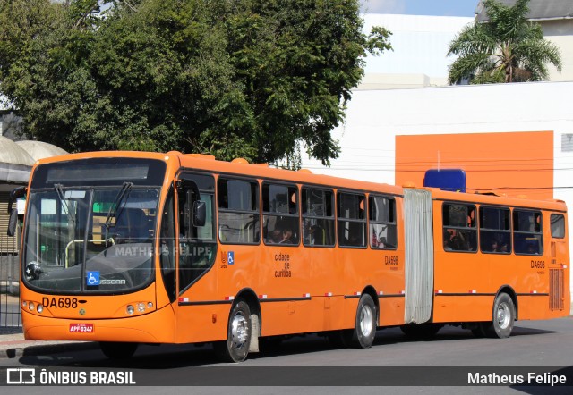 Cristo Rei > CCD Transporte Coletivo > SPE Via Mobilidade S/A DA698 na cidade de Curitiba, Paraná, Brasil, por Matheus Felipe. Número da foto: #10322741.