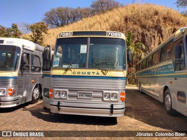Viação Cometa 7085 na cidade de Campinas, São Paulo, Brasil, por Jônatas  Colombo Boer. Número da foto: #10326200.