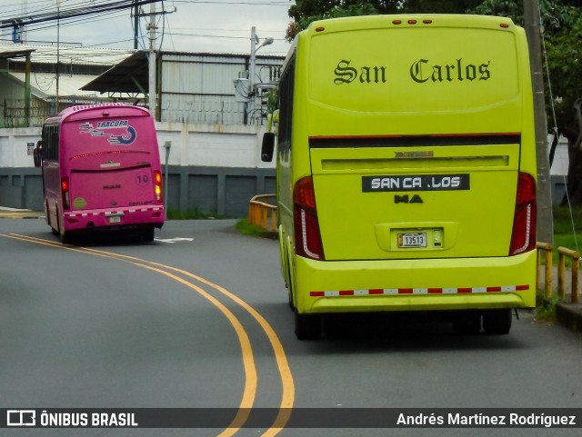Autotransportes San José a Venecia 00 na cidade de La Uruca, San José, San José, Costa Rica, por Andrés Martínez Rodríguez. Número da foto: #10326384.