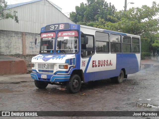 Linea 37-B El Bus S.A 16 na cidade de Asunción, Paraguai, por José Paredes. Número da foto: #10326351.