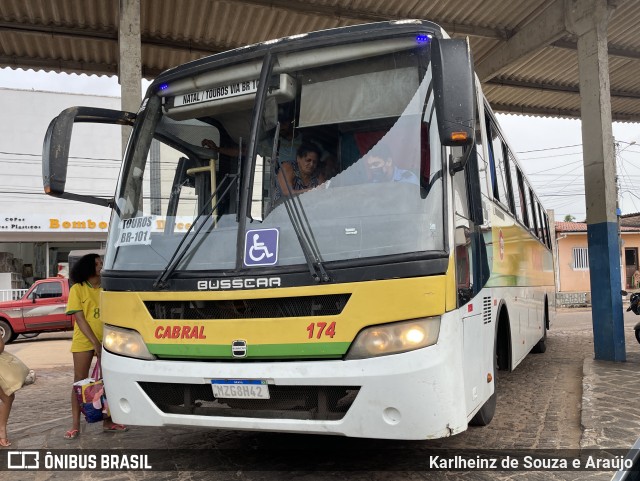 Expresso Cabral 174 na cidade de Touros, Rio Grande do Norte, Brasil, por Karlheinz de Souza e Araújo. Número da foto: #10242666.