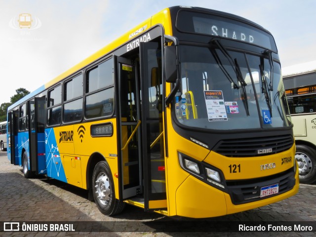 Sharp Transportes 121 na cidade de Curitiba, Paraná, Brasil, por Ricardo Fontes Moro. Número da foto: #10245089.