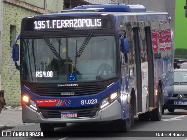 Next Mobilidade - ABC Sistema de Transporte 81.023 na cidade de São Bernardo do Campo, São Paulo, Brasil, por Gabriel Rossi . ID da foto: 10329004.