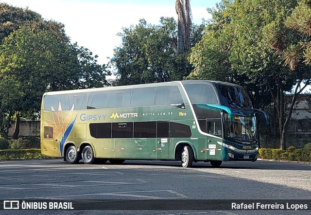 Viação Motta 19010 na cidade de Itaúna, Minas Gerais, Brasil, por Rafael Ferreira Lopes. ID da foto: 10331254.