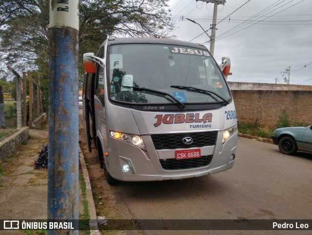 Jubela Turismo 2680 na cidade de Campina do Monte Alegre, São Paulo, Brasil, por Pedro Leo. ID da foto: 10329741.