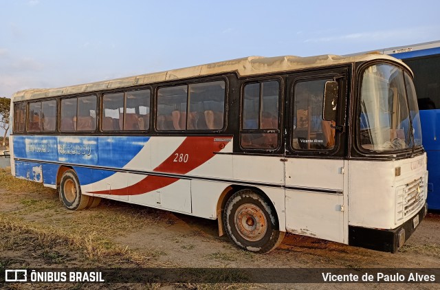 Ônibus Particulares 280 na cidade de Santo Antônio do Monte, Minas Gerais, Brasil, por Vicente de Paulo Alves. ID da foto: 10332617.