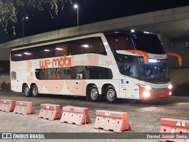 We Mobi 8669 na cidade de Belo Horizonte, Minas Gerais, Brasil, por Daniel Junior Sena. Número da foto: #10334782.