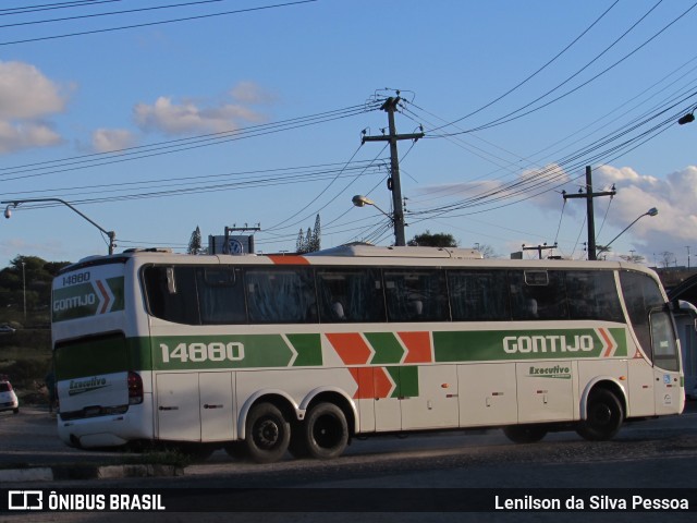 Empresa Gontijo de Transportes 14880 na cidade de Caruaru, Pernambuco, Brasil, por Lenilson da Silva Pessoa. Número da foto: #10333635.