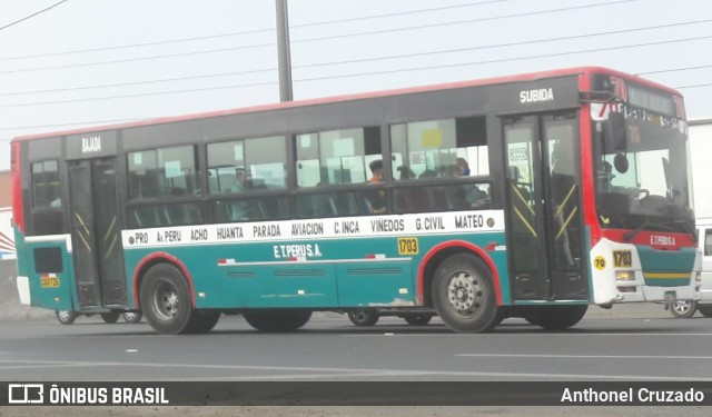 E.T. Peru S.A. 70 na cidade de Los Olivos, Lima, Lima Metropolitana, Peru, por Anthonel Cruzado. Número da foto: #10333553.
