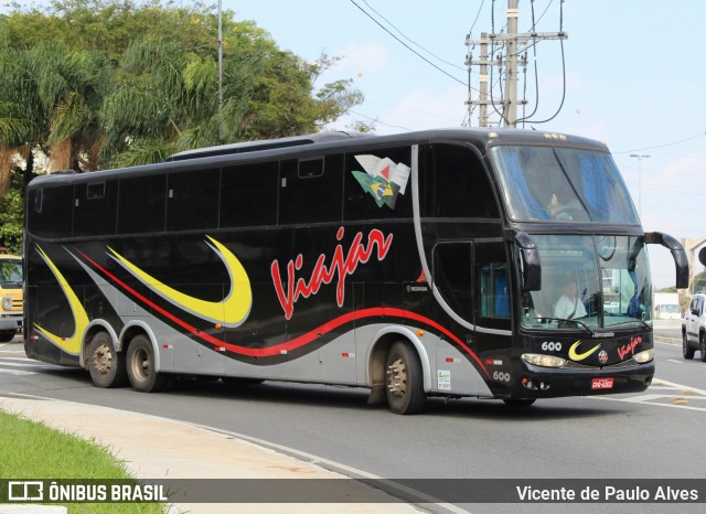 DaVivan Transportes Viajar 600 na cidade de São Paulo, São Paulo, Brasil, por Vicente de Paulo Alves. Número da foto: #10332708.