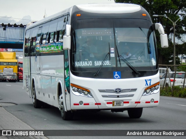 Transportes Naranjo X7 na cidade de La Uruca, San José, San José, Costa Rica, por Andrés Martínez Rodríguez. ID da foto: 10334412.