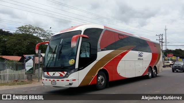 Central Line SJB na cidade de Santa Cruz, Guanacaste, Costa Rica, por Alejandro Gutiérrez. Número da foto: #10334292.