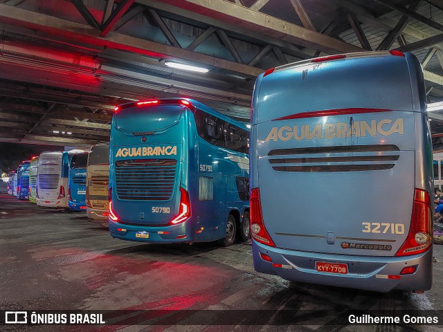 Viação Águia Branca 32710 na cidade de Rio de Janeiro, Rio de Janeiro, Brasil, por Guilherme Gomes. Número da foto: #10246565.