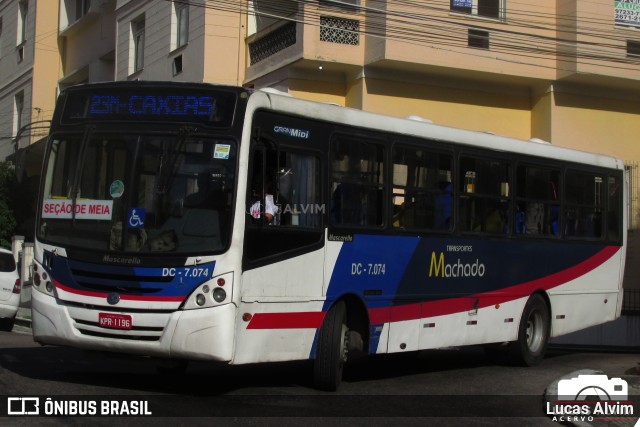 Transportes Machado DC 7.074 na cidade de Duque de Caxias, Rio de Janeiro, Brasil, por Lucas Alvim. ID da foto: 10246145.