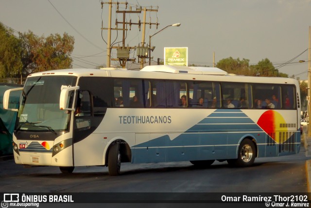 Autobuses Teotihuacan 017 na cidade de Gustavo A. Madero, Ciudad de México, México, por Omar Ramírez Thor2102. ID da foto: 10248667.