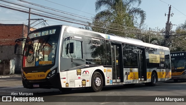 Viação Metrópole Paulista - Zona Leste 3 2625 na cidade de São Paulo, São Paulo, Brasil, por Alex Marques. ID da foto: 10251478.