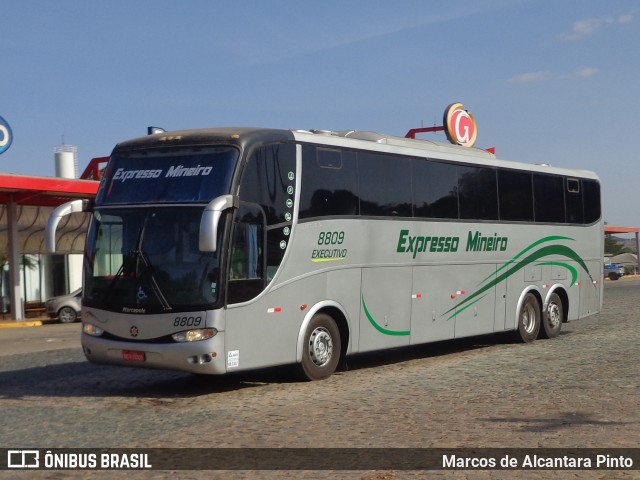 Expresso Mineiro 8809 na cidade de Perdões, Minas Gerais, Brasil, por Marcos de Alcantara Pinto. ID da foto: 10249207.