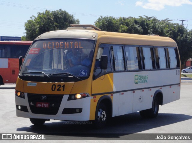 Grande Ocidental 021 na cidade de Novo Gama, Goiás, Brasil, por João Gonçalves. ID da foto: 10253935.