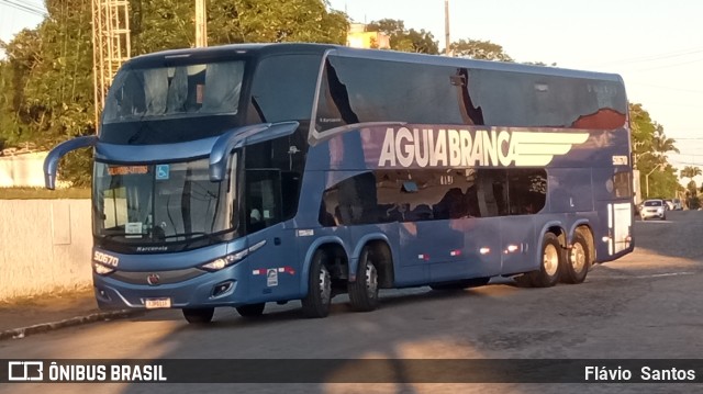 Viação Águia Branca 50670 na cidade de Cruz das Almas, Bahia, Brasil, por Flávio  Santos. ID da foto: 10254038.