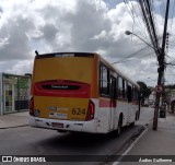Empresa Metropolitana 624 na cidade de Jaboatão dos Guararapes, Pernambuco, Brasil, por Áudios Guilherme. Número da foto: #:id.