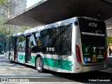 Via Sudeste Transportes S.A. 5 1010 na cidade de São Paulo, São Paulo, Brasil, por Valnei Conceição. Número da foto: #:id.