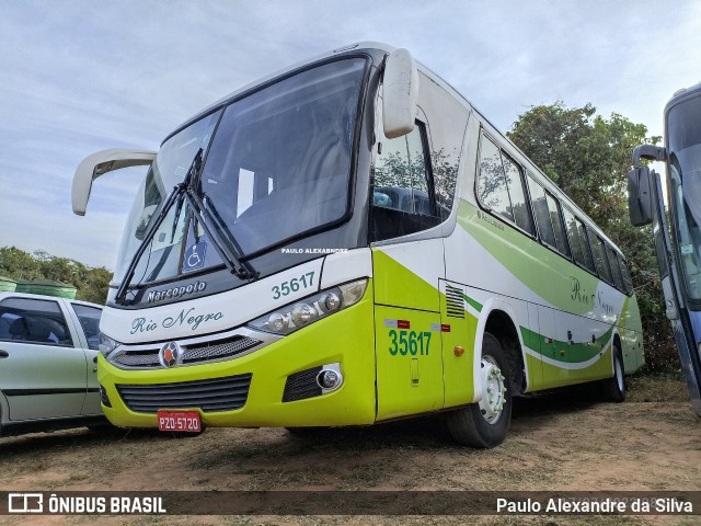 Rio Negro Fretamento e Turismo 35617 na cidade de São Gonçalo do Pará, Minas Gerais, Brasil, por Paulo Alexandre da Silva. Número da foto: #10263409.