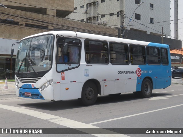 Sistema Complementar de Recife 008 na cidade de Recife, Pernambuco, Brasil, por Anderson Miguel. Número da foto: #10263858.
