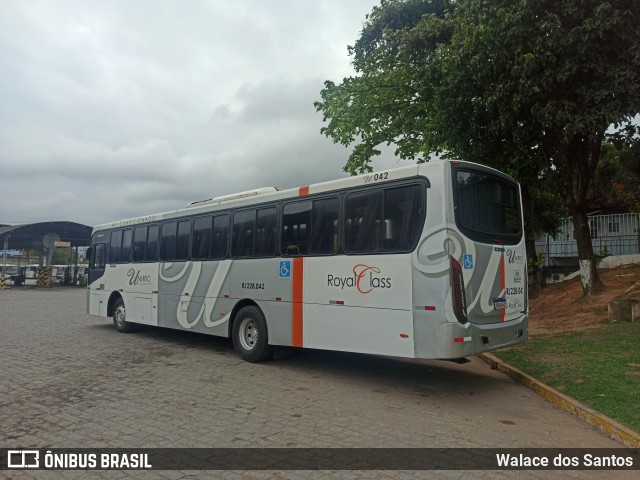 UniRio Transportes RJ 228.042 na cidade de Queimados, Rio de Janeiro, Brasil, por Walace dos Santos. ID da foto: 10262038.