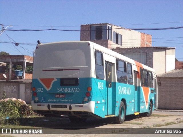Viação Sanremo 892 na cidade de Vila Velha, Espírito Santo, Brasil, por Artur Galvao. Número da foto: #10261748.