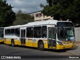 Companhia Carris Porto-Alegrense 0763 na cidade de Porto Alegre, Rio Grande do Sul, Brasil, por Shayan Lee. Número da foto: #:id.