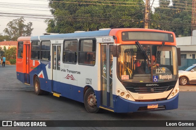 União Transportes 12281 na cidade de Várzea Grande, Mato Grosso, Brasil, por Leon Gomes. Número da foto: #10336122.
