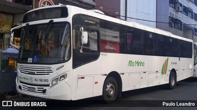 Transportes e Turismo Alto Minho RJ 168.043 na cidade de Nova Iguaçu, Rio de Janeiro, Brasil, por Paulo Leandro. Número da foto: #10335033.