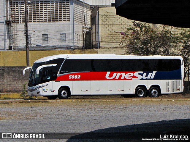 Unesul de Transportes 5982 na cidade de Juiz de Fora, Minas Gerais, Brasil, por Luiz Krolman. Número da foto: #10367100.