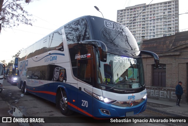 Pullman Eme Bus 270 na cidade de Santiago, Santiago, Metropolitana de Santiago, Chile, por Sebastián Ignacio Alvarado Herrera. Número da foto: #10368052.