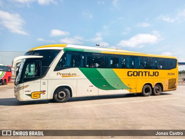 Empresa Gontijo de Transportes 19315 na cidade de Goiânia, Goiás, Brasil, por Jonas Castro. ID da foto: 10367242.