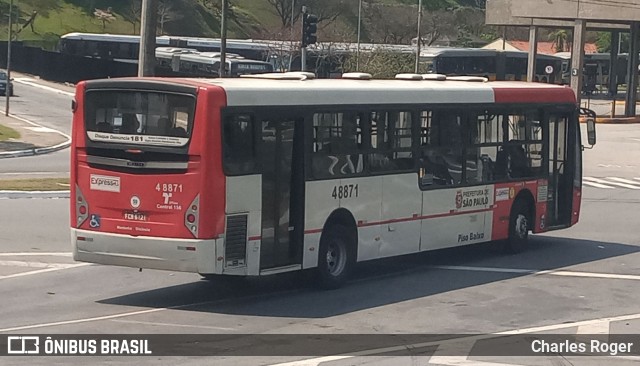 Express Transportes Urbanos Ltda 4 8871 na cidade de São Paulo, São Paulo, Brasil, por Charles Roger. Número da foto: #10365900.