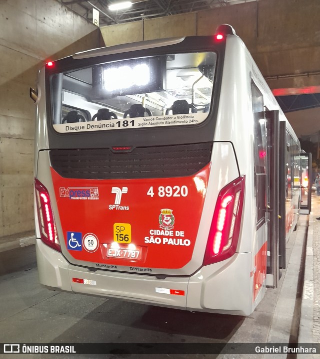 Express Transportes Urbanos Ltda 4 8920 na cidade de São Paulo, São Paulo, Brasil, por Gabriel Brunhara. Número da foto: #10367158.