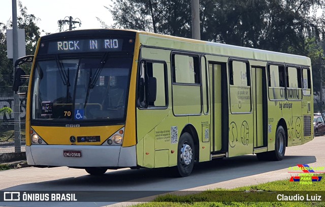 Rock in Rio Express 70 na cidade de Rio de Janeiro, Rio de Janeiro, Brasil, por Claudio Luiz. Número da foto: #10367078.