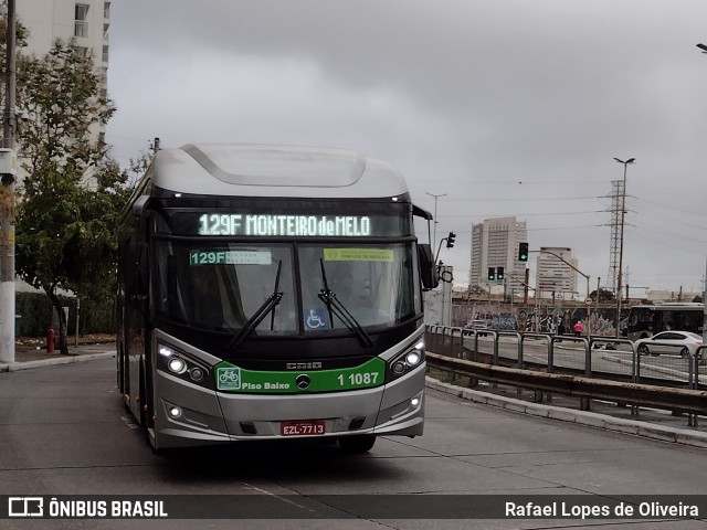Viação Santa Brígida 1 1087 na cidade de São Paulo, São Paulo, Brasil, por Rafael Lopes de Oliveira. Número da foto: #10366095.